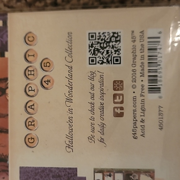 Deluxe Collector's Edition Halloween in Wonderland collection - Picture 5 of 7